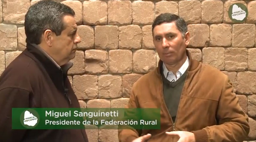 28.11.2018 Sanguinetti «La falta de mantenimiento de la caminería rural se debe al poco interés manifiesto de los gobiernos de izquierda que administraron estos últimos años nuestro pais».